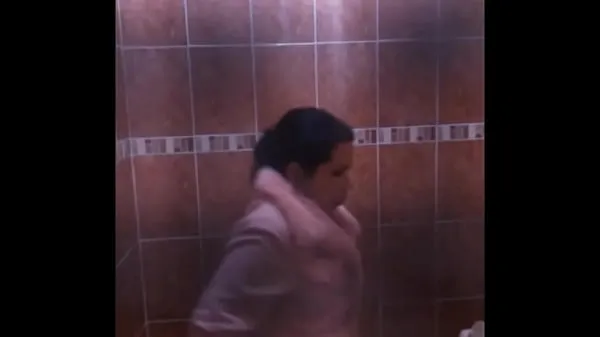 Grandes My hot bitch in the bathroom clips principales