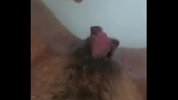 Büyük Jacking off with the giant clitoris en iyi Klipler