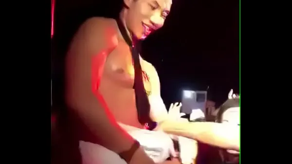 Veliki japan gay stripper najboljši posnetki