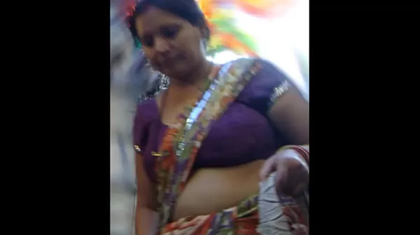Grandes busty indian aunty clips principales