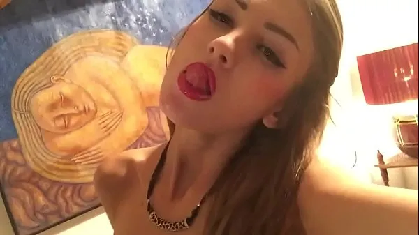 Veľké Huge dildo gives pretty teen orgasm najlepšie klipy