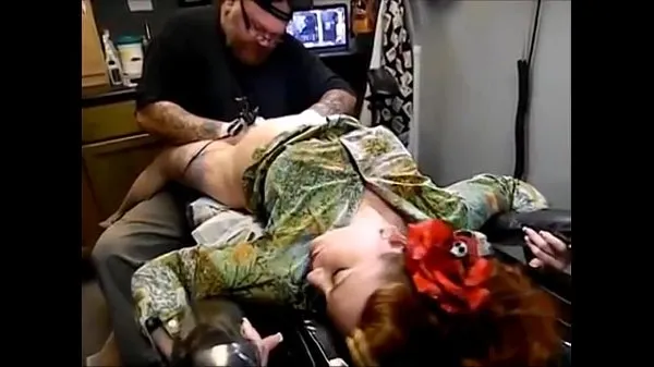Big SCREAMING while tattooing top Clips
