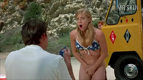 Большие Эми Адамс, обнаженная сексуальная сцена на психологической пляжной вечеринке лучшие клипы