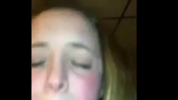 Big White Girl Fucked By Two Bulls top Clips