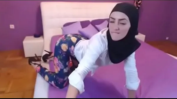hot arab teen strips on cam Clip hàng đầu lớn