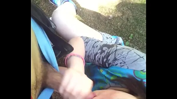 Big Quick blowjob at the park by 19 years old top Clips