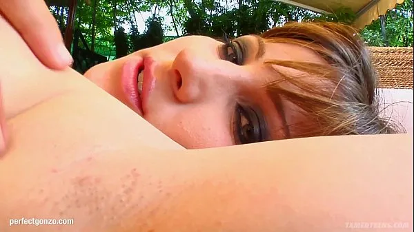 Büyük Carmen in rough teen fetish sex scene by Tamed Teens en iyi Klipler