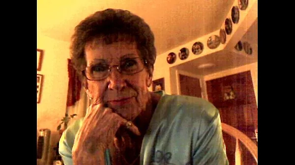 بڑے Granny Shirley 3-3-17 ٹاپ کلپس