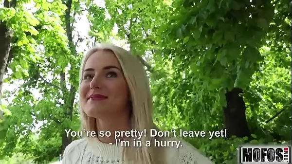 Grote Blonde Hottie Fucks Outdoors video starring Aisha topclips