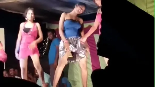 telugu nude sexy dance(lanjelu) HIGH Klip teratas besar