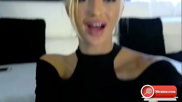 Ugly blonde German slut sucks on dildo Clip hàng đầu lớn