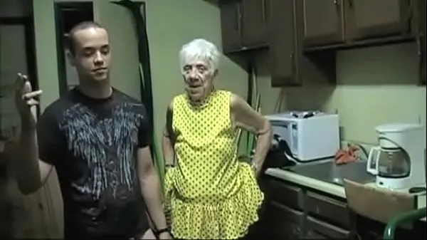 Big GRANNY IN KITCHEN top Clips
