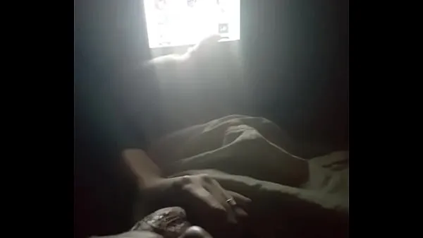 Lazy bitch won't get off her phone. Dick in her mouth, oh well Clip hàng đầu lớn