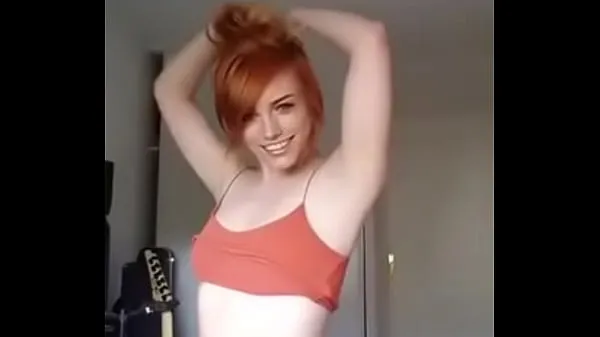 Veliki Big Ass Redhead: Does any one knows who she is najboljši posnetki