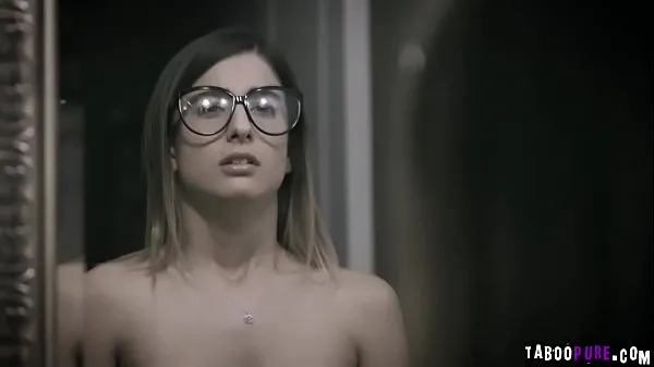 Duże Kristen Scott's first double penetration is brilliant najlepsze klipy