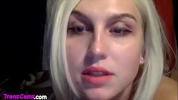Μεγάλα Blonde model shemale chats and masturbates for cam audience with her big fake tits and booty κορυφαία κλιπ
