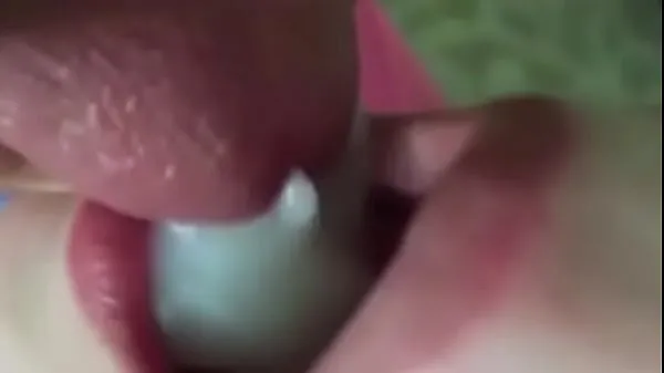 Big Oral cumshot to cool off 2 top Clips