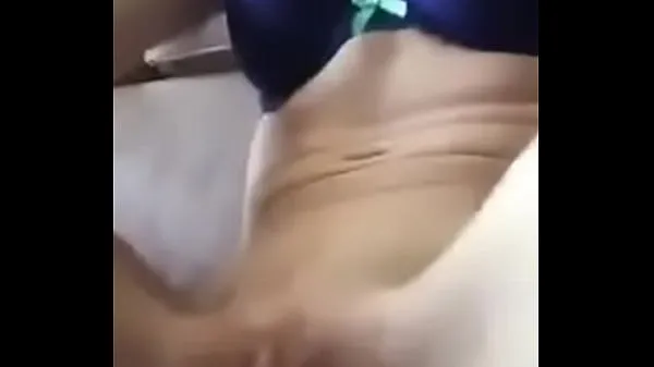 Young girl masturbating with vibrator Clip hàng đầu lớn