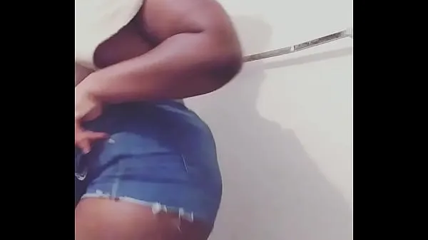 Big Juicy ebony ass top Clips
