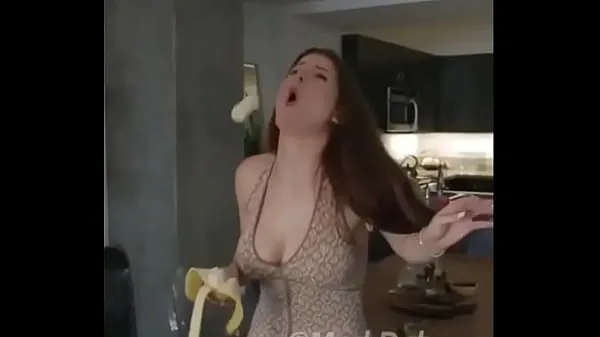 A ladyPressing her boobs in sex mood Klip teratas besar