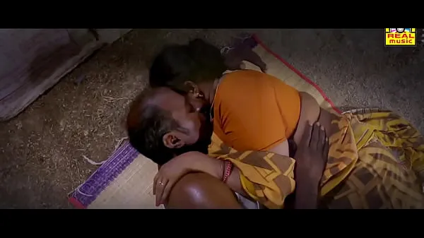 Desi Indian big boobs aunty fucked by outside man Klip teratas besar
