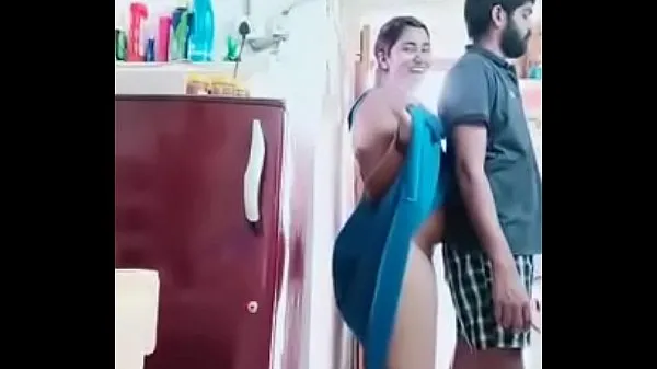Big Swathi naidu romance with boyfriend while cooking top Clips