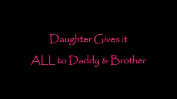 Stora step Daughter Gives it ALL to step Daddy & step Brother toppklipp