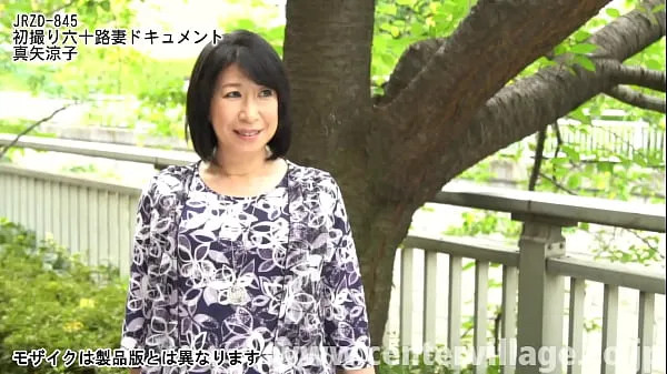 Veliki First Time Filming In Her 60s Ryoko Maya najboljši posnetki