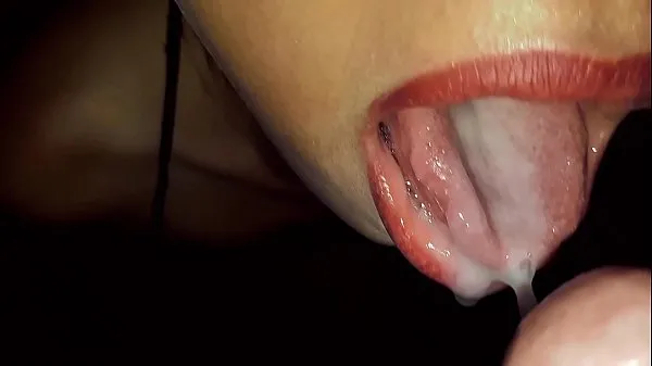 Stora Compilation of blowjobs, cumshots and semen in the mouth toppklipp