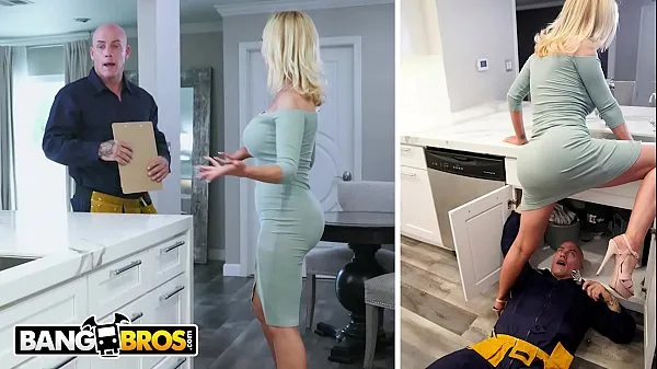 Store BANGBROS - Nikki Benz Gets Her Pipes Fixed By Plumber Derrick Pierce topklip