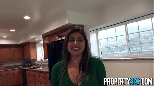 Big PropertySex Horny wife with big tits cheats on her husband with real estate agent top Clips