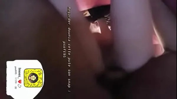 Grote Dounia beurette deep throat, anal gangbang handjob is filmed live on snap: Psoft95 topclips