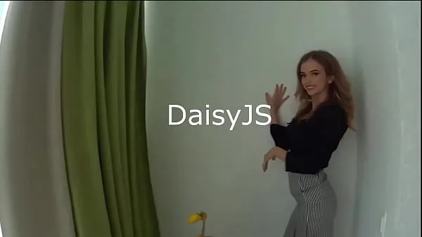 큰 Daisy JS high-profile model girl at Satingirls | webcam girls erotic chat| webcam girls 인기 클립