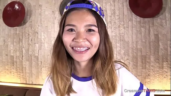 Store Thai teen smile with braces gets creampied topklip