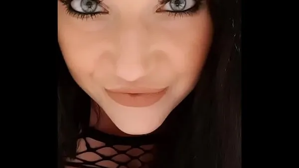 Grote up close and personal with harmony reigns stare deep into her pretty blue eyes and hear her sexy british accent topclips