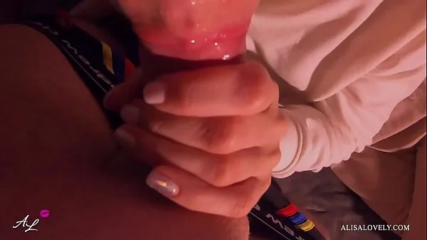 بڑے Teen Blowjob Big Cock and Cumshot on Lips - Amateur POV ٹاپ کلپس