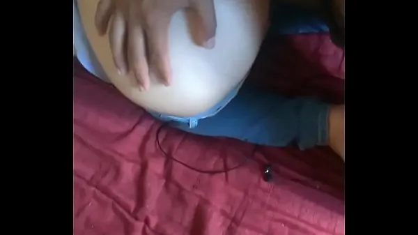 Big My ex calls me to fuck her at home because she feels lonely and her husband hasn't touched her for a long time. We take advantage of the morning to take away the desire while her husband works top Clips