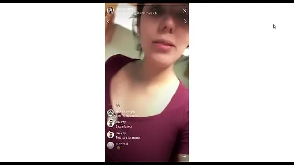 Duże Slut Shows Her Boobs Live On Instagram najlepsze klipy