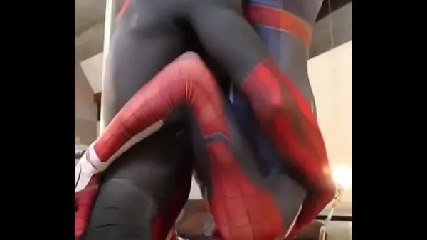 Store Spiderman Blowjob beste klipp