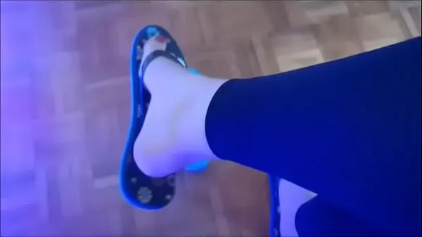 Big Nicoletta's fantastic feet in flip flops to lick and worship everyone top Clips