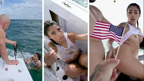 Grote BANGBROS - Cuban Hottie, Vanessa Sky, Gets Rescued At Sea By Jmac topclips