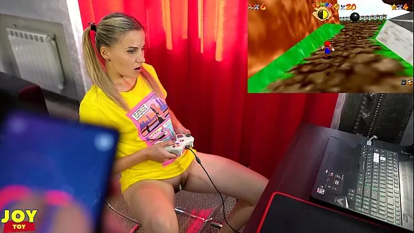 Grote Letsplay Retro Game With Remote Vibrator in My Pussy - OrgasMario By Letty Black topclips