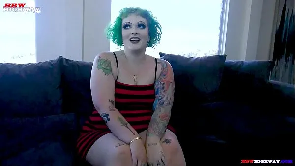 Velké big butt Goth Pawg Vicky Vixen debuts on nejlepší klipy