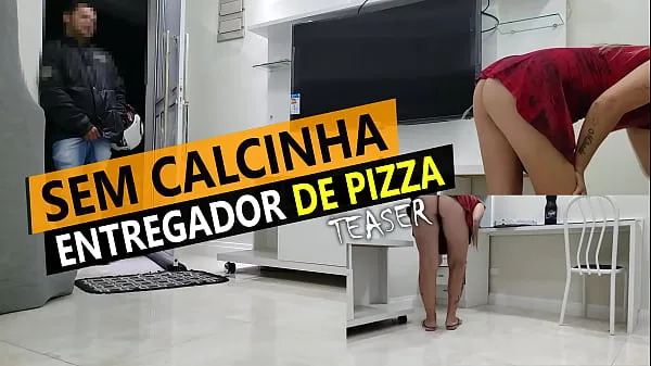 Big Cristina Almeida receiving pizza delivery in mini skirt and without panties in quarantine top Clips