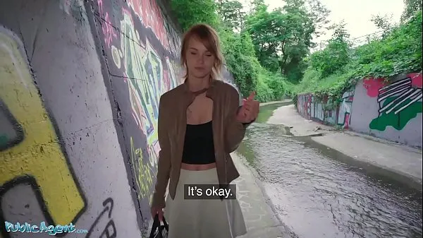 Büyük Public Agent Redhead Ariela Donovan fucked in a tunnel en iyi Klipler