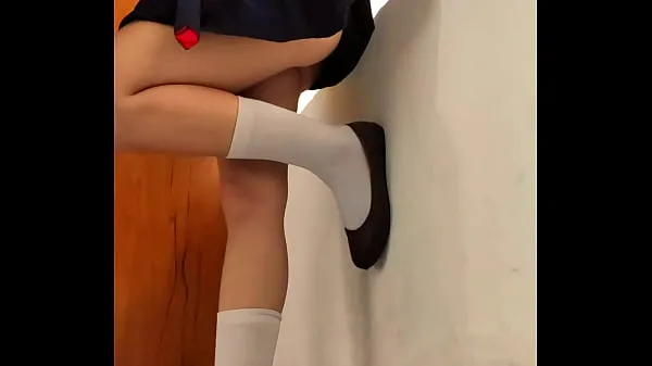Big Teenage fucked and creampied standing against the window in empty classroom top Clips