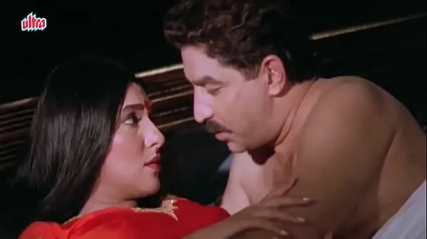 Wife cheated & shooted husband when caught bollywood scene Klip teratas Besar