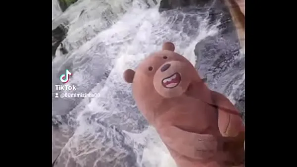 Store Ted at the waterfall... he saw me playing with the daddy i found there... u wanna see?.. bolivianamimi beste klipp