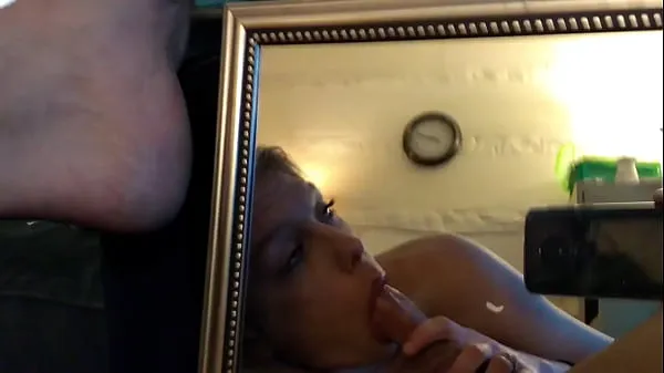 Veliki Allyssia loves sucking and swallowing cum after blowjob najboljši posnetki