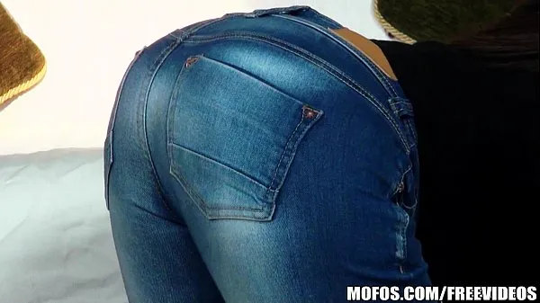 Grote Nothing hotter than a round ass in a pair of tight jeans topclips